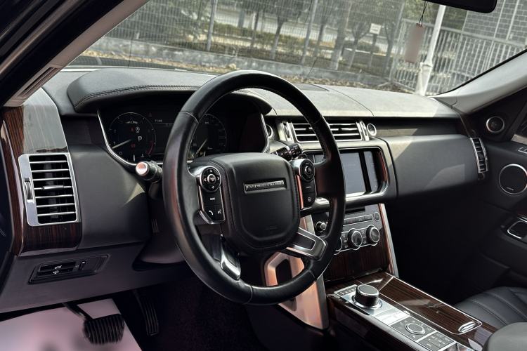 Used Land Rover Range Rover 2015 3.0 SC V6 Vogue