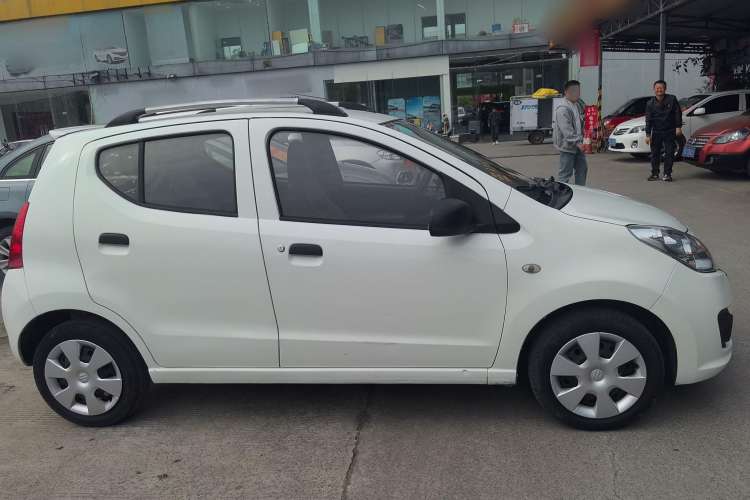 Used Suzuki Alto 2013 Revised Version 1.0L Manual Comfort Edition
