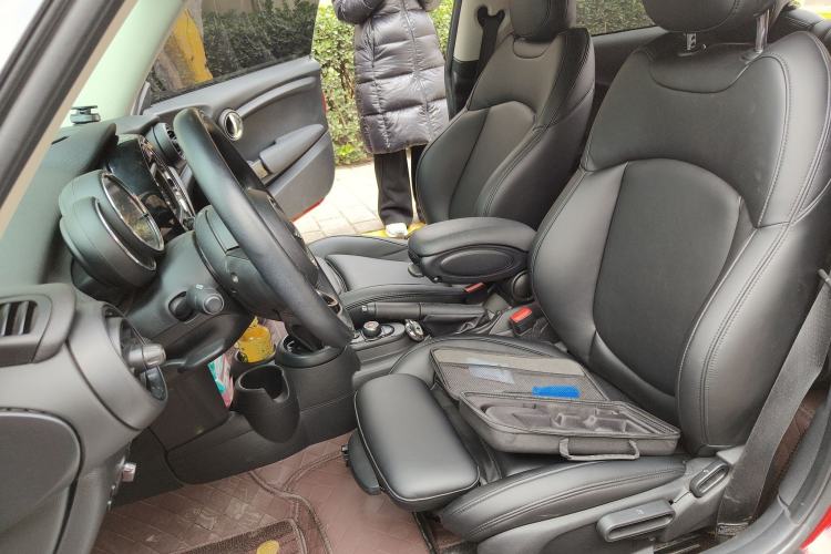 Used  MINI 2016 1.5T COOPER
