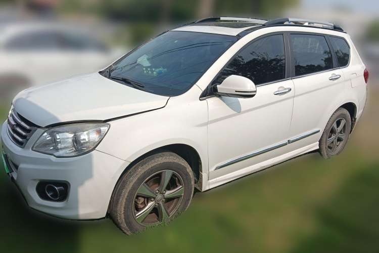 Used Haval H6 2015 Upgraded Model 1.5T Manual Two-Wheel Drive Elite Version
