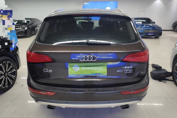 Used Audi Q5 2017 Plus 40 TFSI Technology Model