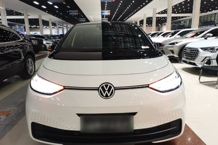 Used Volkswagen ID.3 2025 Smart Edition Outstanding Model
