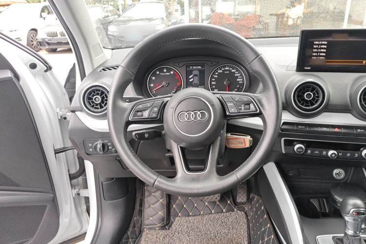 Used Audi Q2L 2018 35 TFSI Fashion Elegant Version China V
