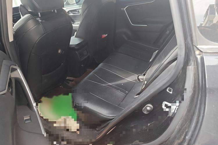 Used Toyota Wildlander 2022 Updated Version 2.0L CVT Two-Wheel Drive Leading Edition
