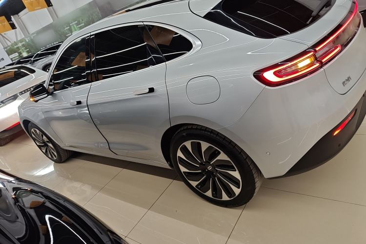 Used Hima AITO M5 2022 Extended-Range Four-Wheel Drive Performance Version
