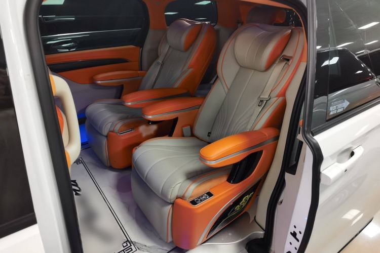 Used Buick GL8 2023 ES Lu Zun Comfort Model
