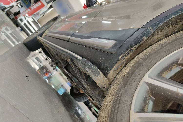 Used Geely Auto Emgrand X7 Sport 2018 1.8TD Automatic Two-Wheel Drive Smart Connect 4G Internet Edition