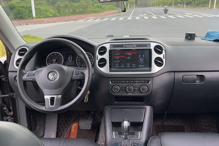 Used Volkswagen Tiguan 2016 280TSI Automatic Two-Wheel Drive Silk Road Comfort Edition
