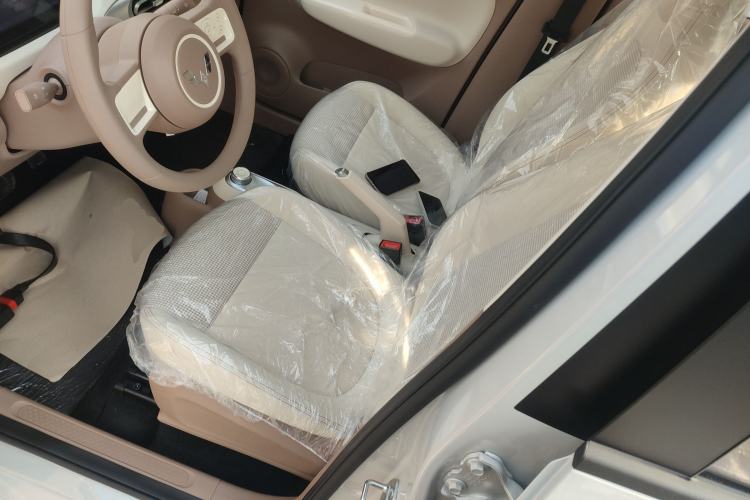 Used Wuling Hongguang MINIEV 2025 Four-Door Version Advanced Edition
