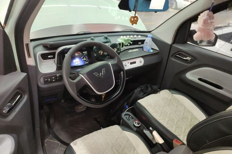 Used Wuling Hongguang MINIEV 2022 Macaron Premium Model – Lithium Iron Phosphate
