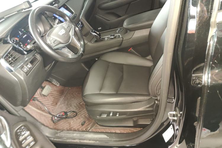 Used Cadillac XT5 2022 2.0T Two-Wheel Drive Luxury Version
