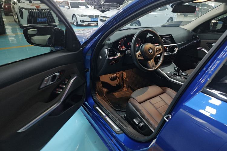 Used BMW 3 Series 2021 Second Facelift 325i M Sport Night Edition Package