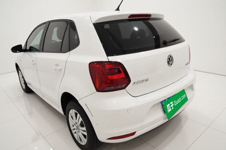 Used Volkswagen Polo 2014 1.4L Manual Fashion Edition