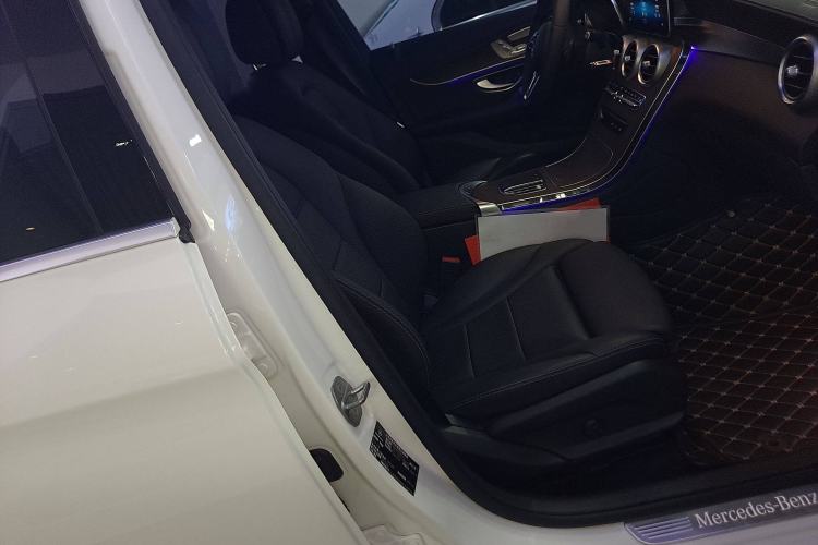 Used Mercedes-Benz GLC 2022 Second Facelift GLC 260 L 4MATIC Luxury Edition
