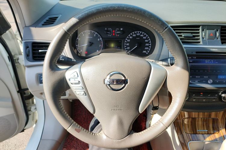 Used Nissan Sylphy 2012 1.6 XL Manual Luxury Edition
