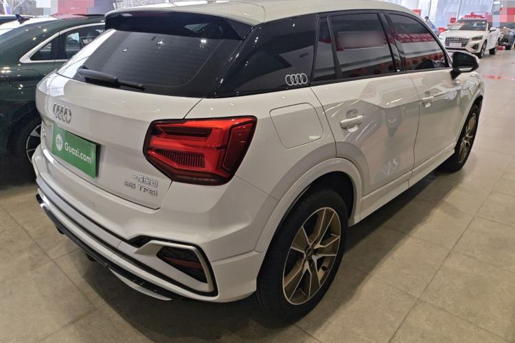 Used Audi Q2L 2024 35TFSI Fashionable and Dynamic Edition
