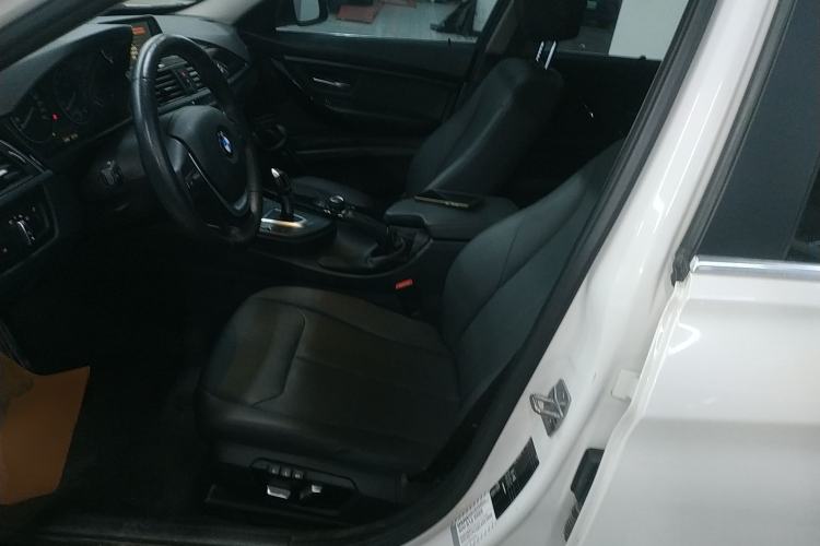 Used BMW 3 Series 2017 318Li Fashion Model
