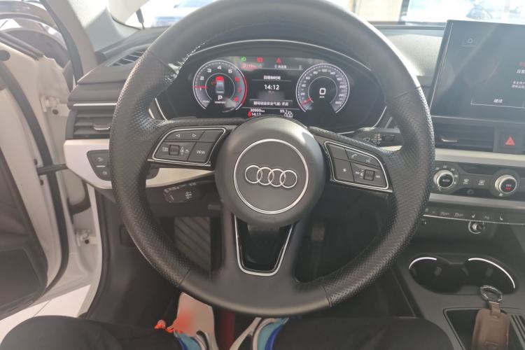 Used Audi A4L 2023 40 TFSI Fashion Dynamic Model
