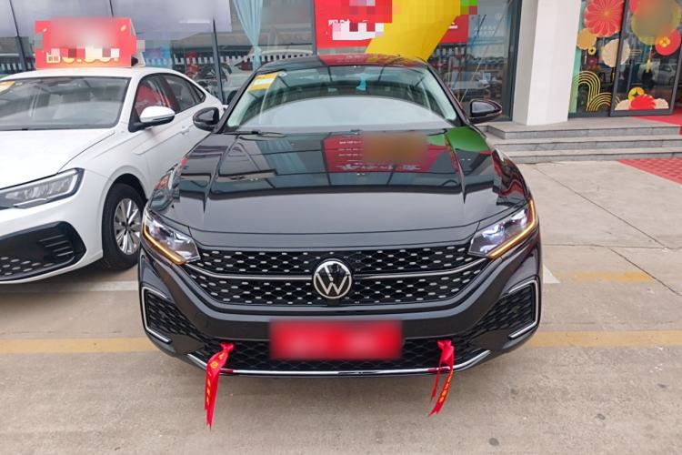 Used Volkswagen Passat 2025 Outstanding Model 380TSI Starry Dragon Edition
