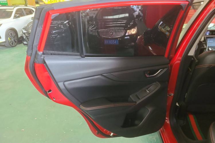 Used Subaru XV 2018 2.0i All-Wheel-Drive Luxury Edition with EyeSight
