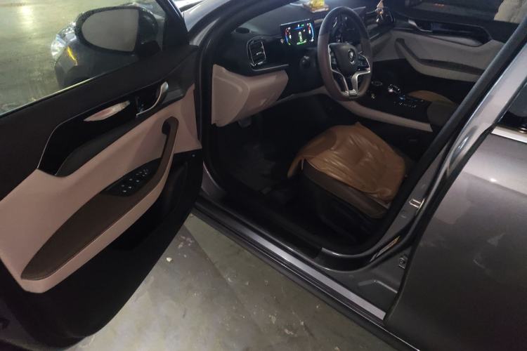 Used BYD Qin PLUS 2024 Honor Edition EV 510KM Leading Model
