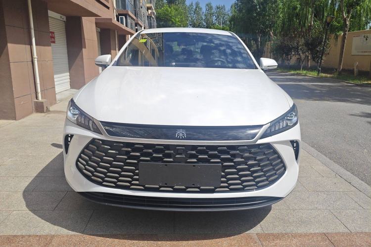 Used BYD Qin PLUS 2025 DM-i Smart Drive 55KM Leading Model
