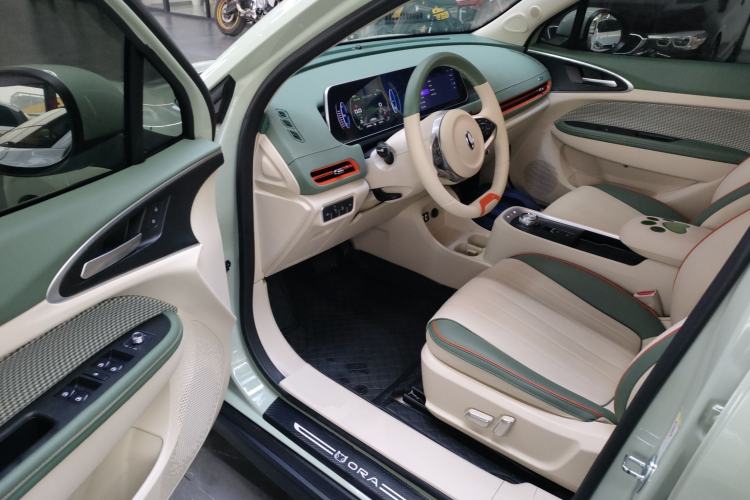 Used ORA Good Cat 2022 400km Standard Range Luxury Version Lithium Iron Phosphate