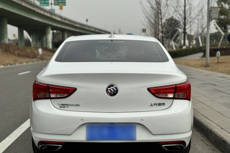 Used Buick Verano 2018 Sedan 20T Dual-Clutch Elite Model