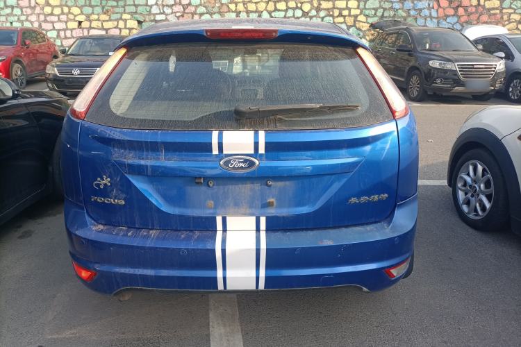 Used Ford Focus 2013 Hatchback Classic 1.8L Automatic Base Model
