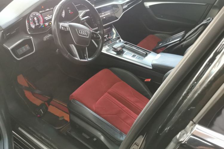 Used Audi A6L 2019 40 TFSI Luxury Dynamic Model
