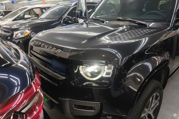 Used Land Rover Defender 2023 Facelift 110 3.0T P400 X-DYNAMIC HSE
