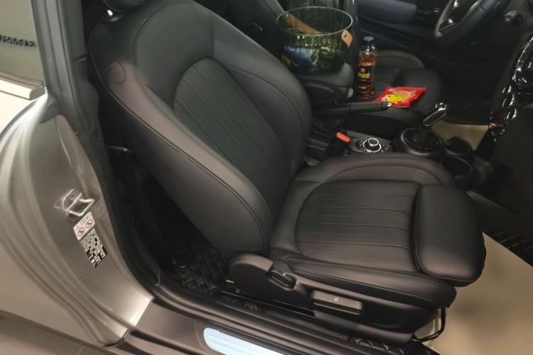 Used  MINI 2023 Updated 2.0T COOPER S Artist
