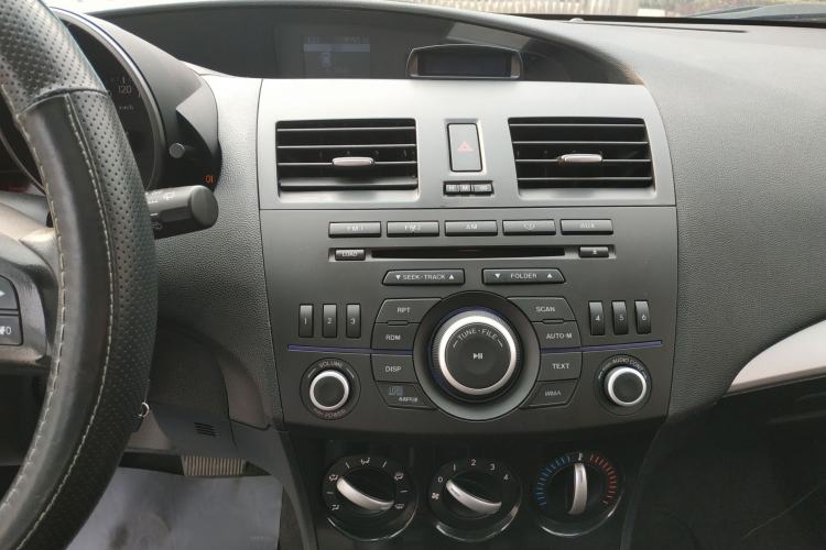 Used Mazda Mazda 3 2015 Hatchback 1.6L Automatic Elite Model
