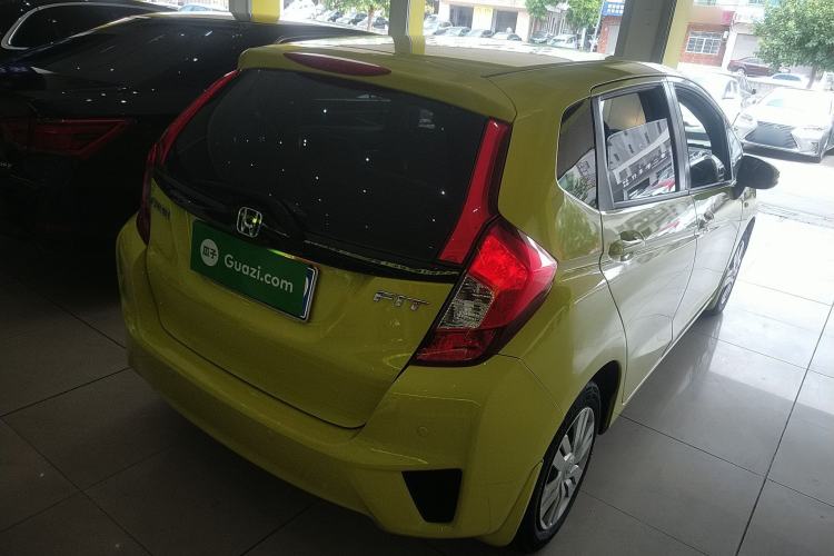 Used Honda Fit 2014 1.5L LX CVT Comfort Model
