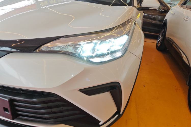 Used Toyota IZOA 2021 2.0L Enjoy Edition
