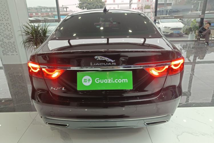 Used Jaguar XFL 2019 XFL 2.0T 250 PS Two-Wheel-Drive Luxury Edition
