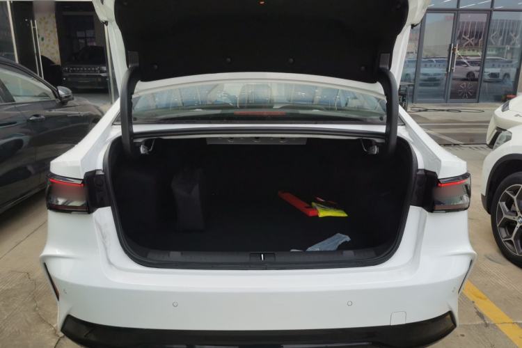 Used Chery Fengyun A8 2024 127 Far Voyage Luxury Edition
