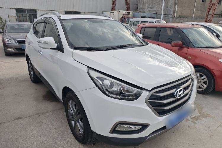 Used Hyundai ix35 2013 2.0L Automatic Two-Wheel Drive Smart GLS China V Standard

