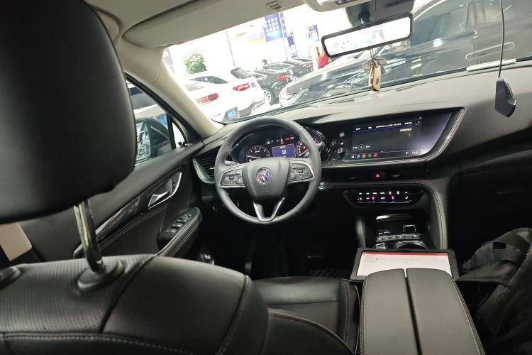 Used Buick Envision 2022 Encore Plus 652T Five-Seat All-Wheel-Drive Luxury Model
