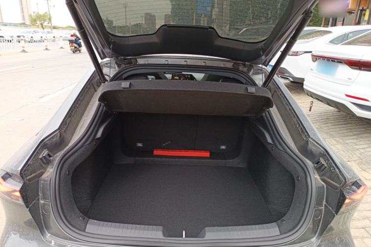 Used Changan UNI-V 2023 1.5T Sport Edition
