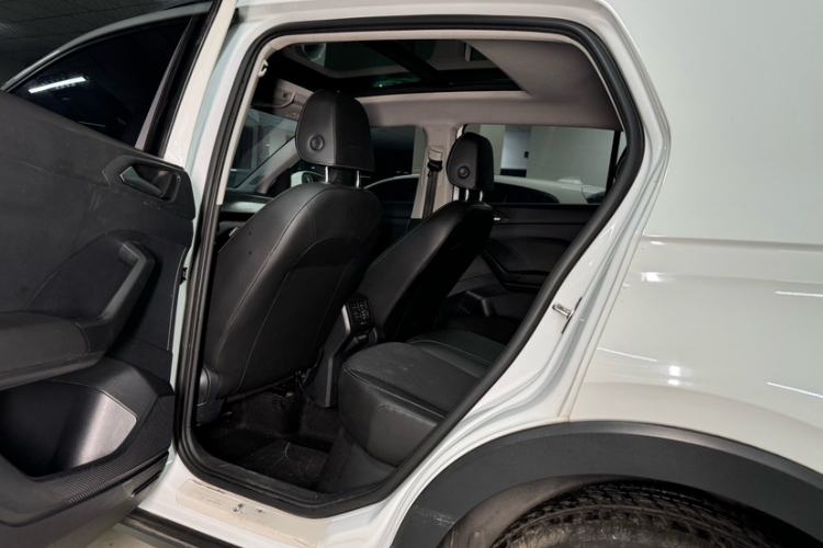 Used Volkswagen Tacqua 2020 1.5L Automatic Yue
