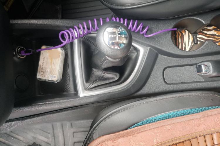 Used Chana Ounuo S 2023 1.5L Deluxe Edition Dual-Steaming Air-Conditioned Passenger Van JL473QG 7 Seats
