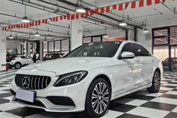 Used Mercedes-Benz C-Class 2015 C 200 L 4MATIC