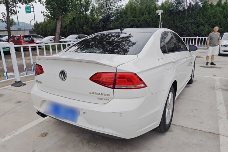 Used Volkswagen Lamando 2018 230TSI DSG Fashion Edition
