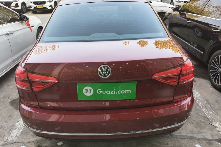 Used Volkswagen Passat 2016 330TSI DSG Luxury Edition
