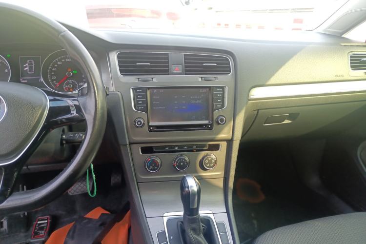 Used Volkswagen Golf 2016 1.6L Automatic Comfort Model
