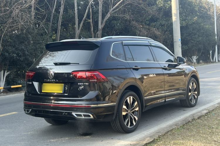 Used Volkswagen Tiguan L 2023 Restyled 330TSI Automatic Two-Wheel Drive R-Line Enhanced Comfort Version