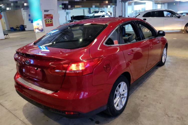 Used Ford Focus 2015 Sedan EcoBoost 125 Automatic Supreme Style Edition
