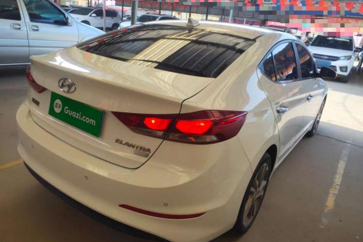 Used Hyundai Elantra 2016 1.6L Automatic ZhiXuan – Elite Version
