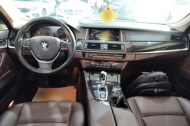 Used BMW 5 Series 2014 525Li Luxury Design Package
